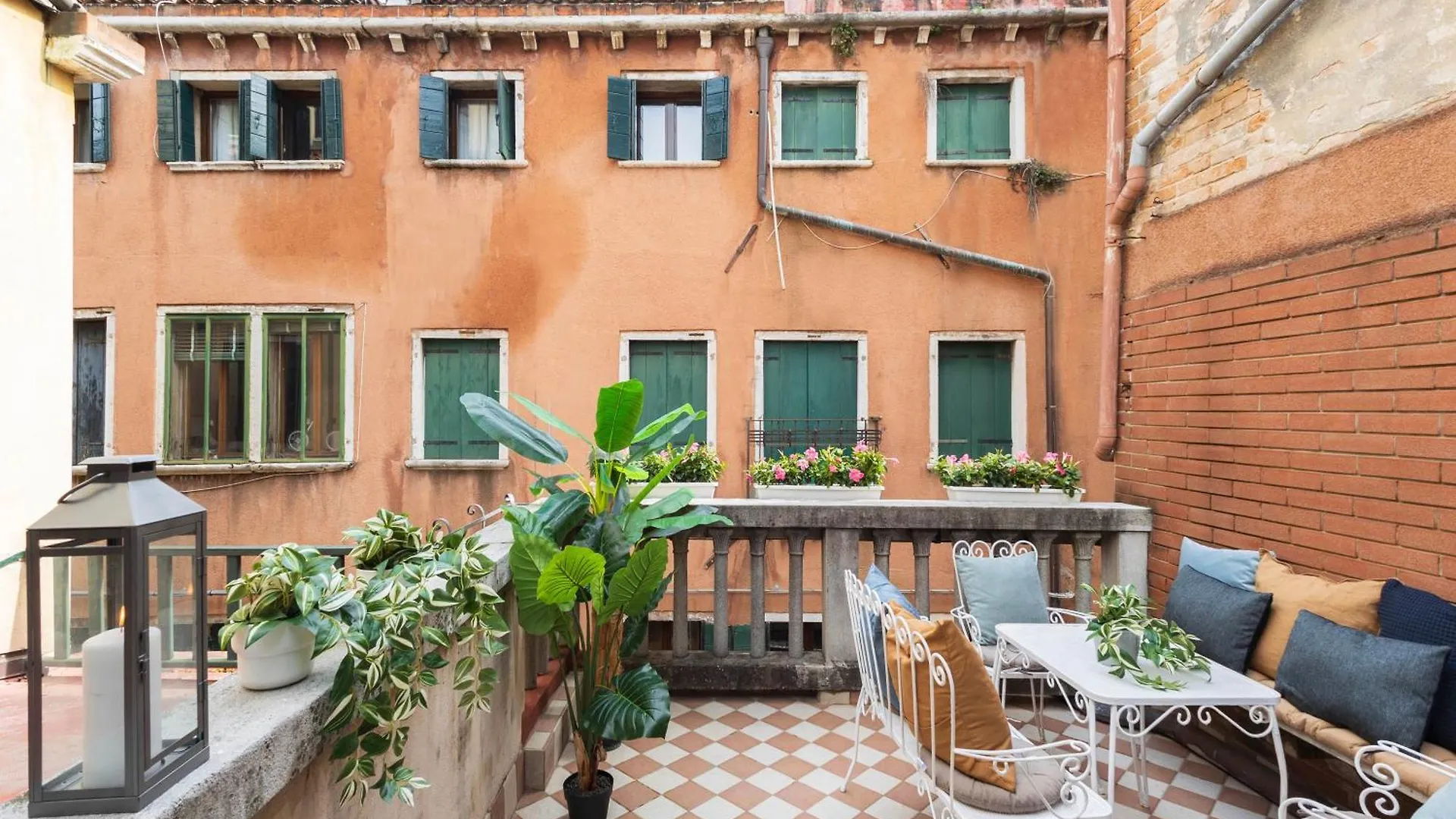La Casa Piu Centrale A Venezia, Con Corte Privata 0*, Venedik