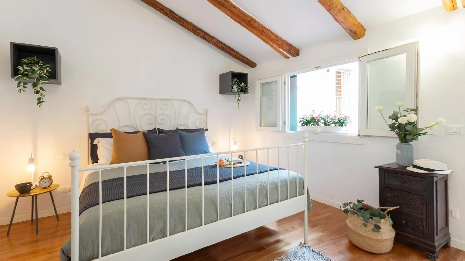 Apartment La Casa Piu Centrale A Venezia, Con Corte Privata