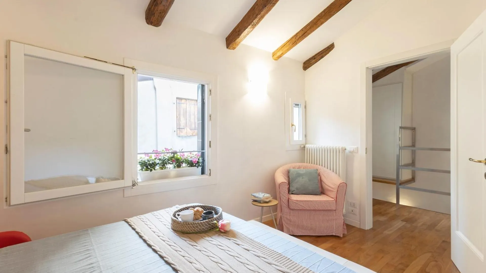 La Casa Piu Centrale A Venezia, Con Corte Privata Italy