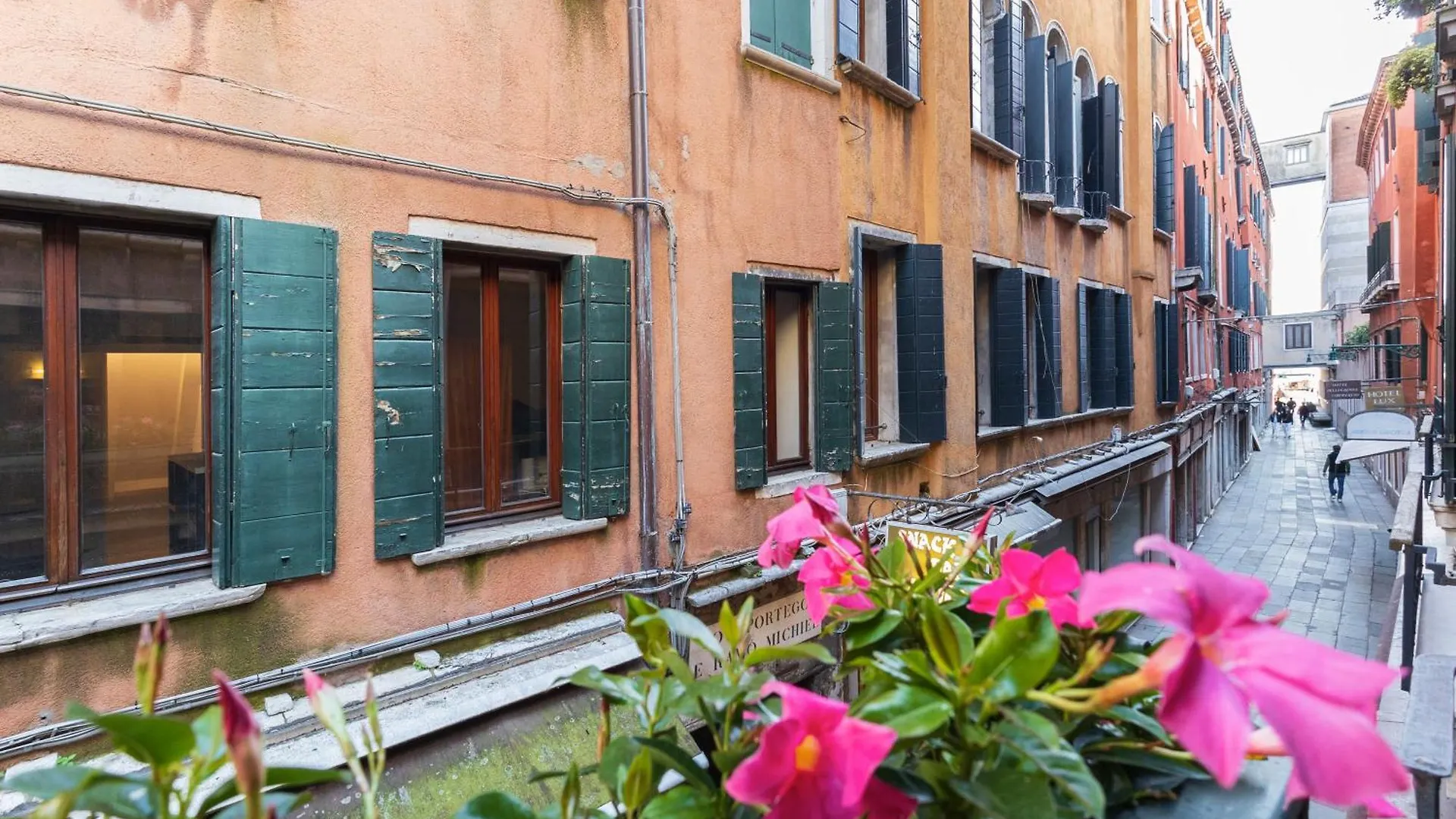 La Casa Piu Centrale A Venezia, Con Corte Privata
